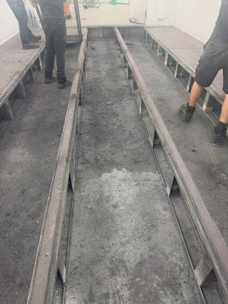 Pit clean work by the Elite crew